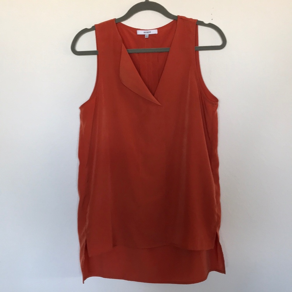 RO & DE Sleeveless Top